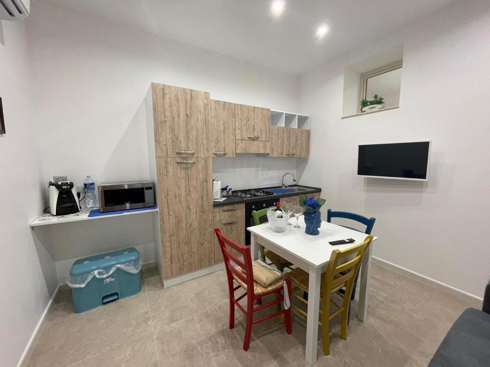 Casa Vacanze Soraja Palermo Buitenkant foto